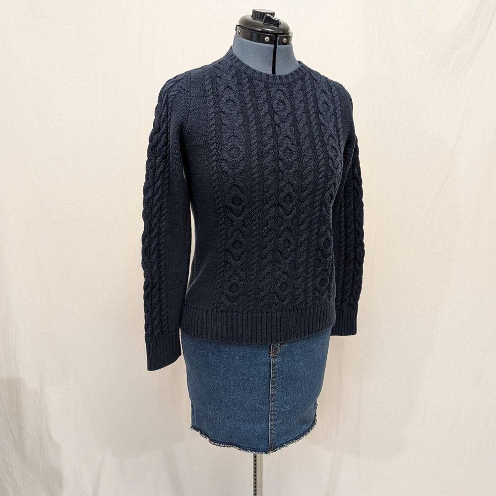 L.L.Bean navy blue 100% cotton cable‑knit crewneck sweater, size XS